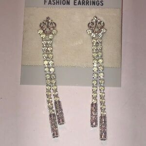 Elegant Vintage Silver Tone CZ Rhinestone Formal Fashion Earrings